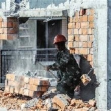 上海专业敲墙施工